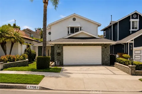 7726 W 79th