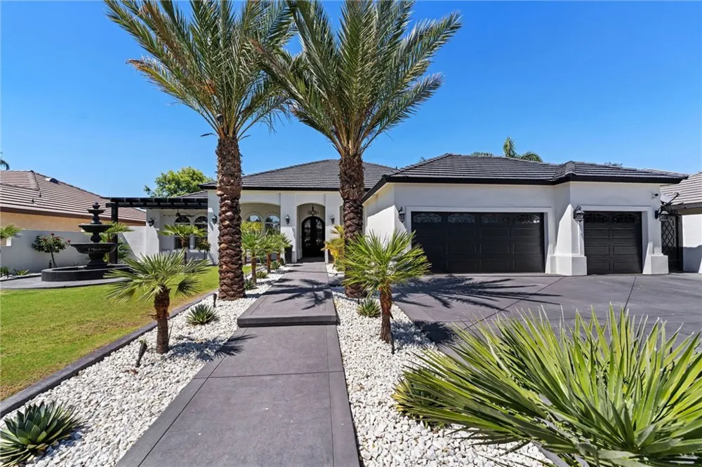 4412 Cimarron Ridge Bakersfield, CA 93313