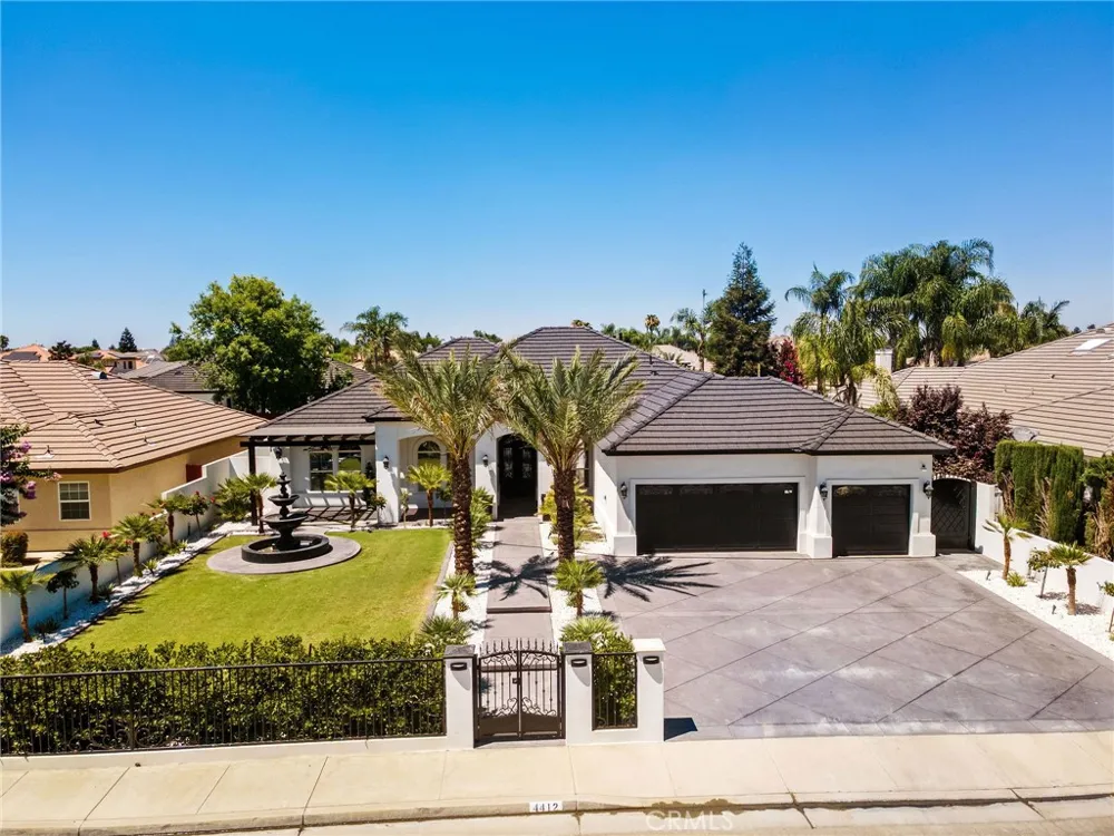 4412 Cimarron Ridge Bakersfield, CA 93313
