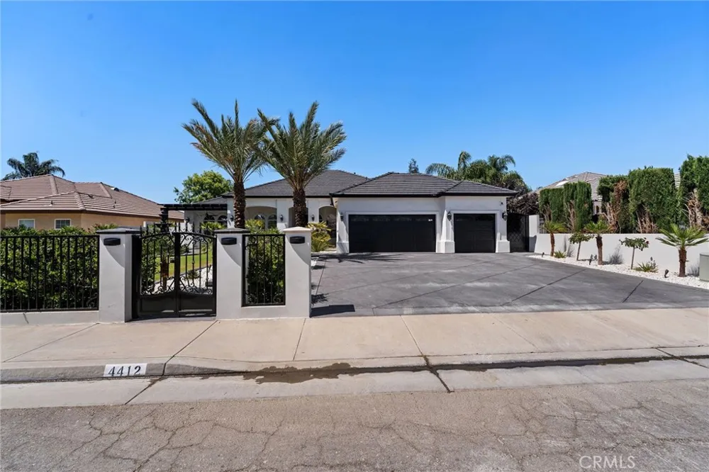 4412 Cimarron Ridge Bakersfield, CA 93313