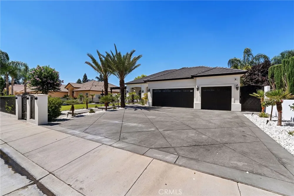 4412 Cimarron Ridge Bakersfield, CA 93313