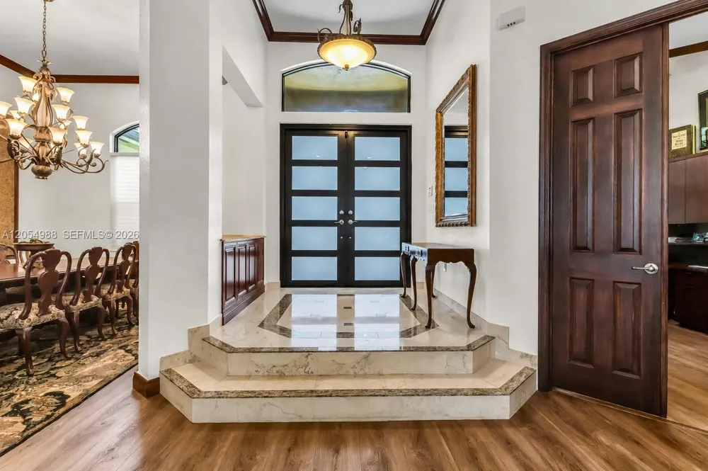 13860 SW 40th St Davie, FL 33330