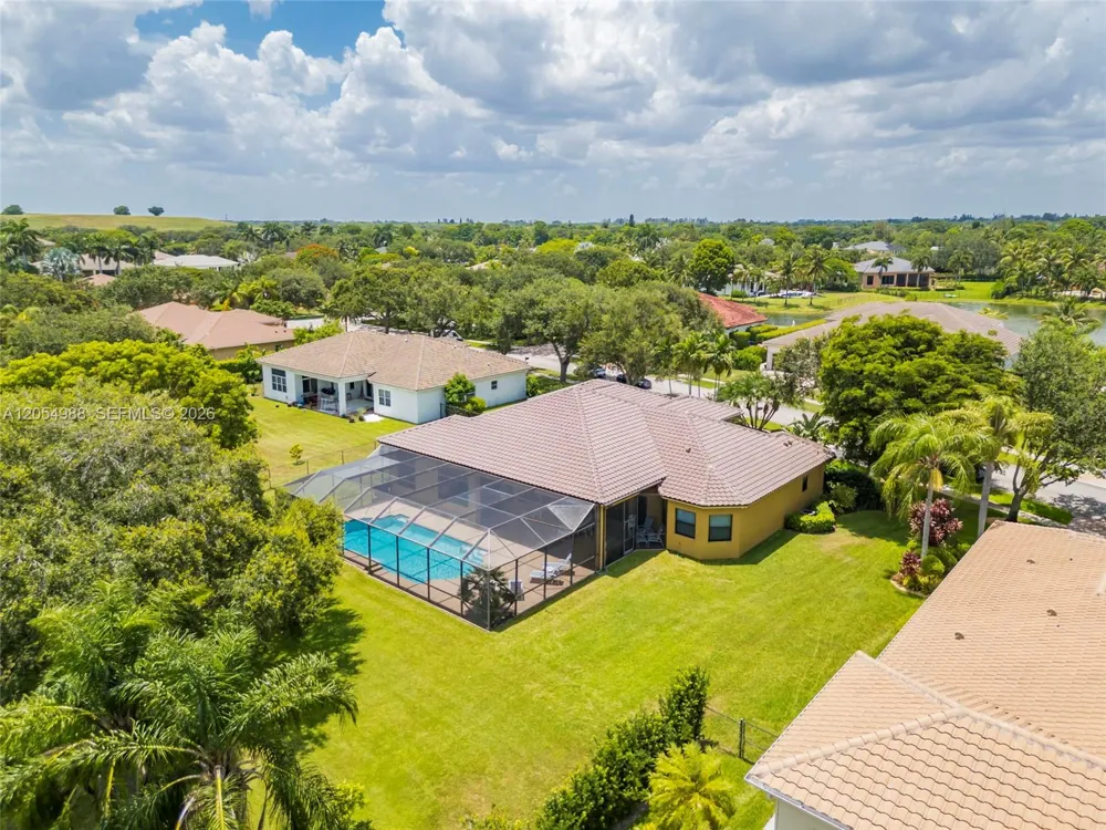 13860 SW 40th St Davie, FL 33330