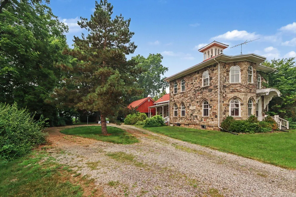 31465 W Colon Road Colon Township, MI 49040