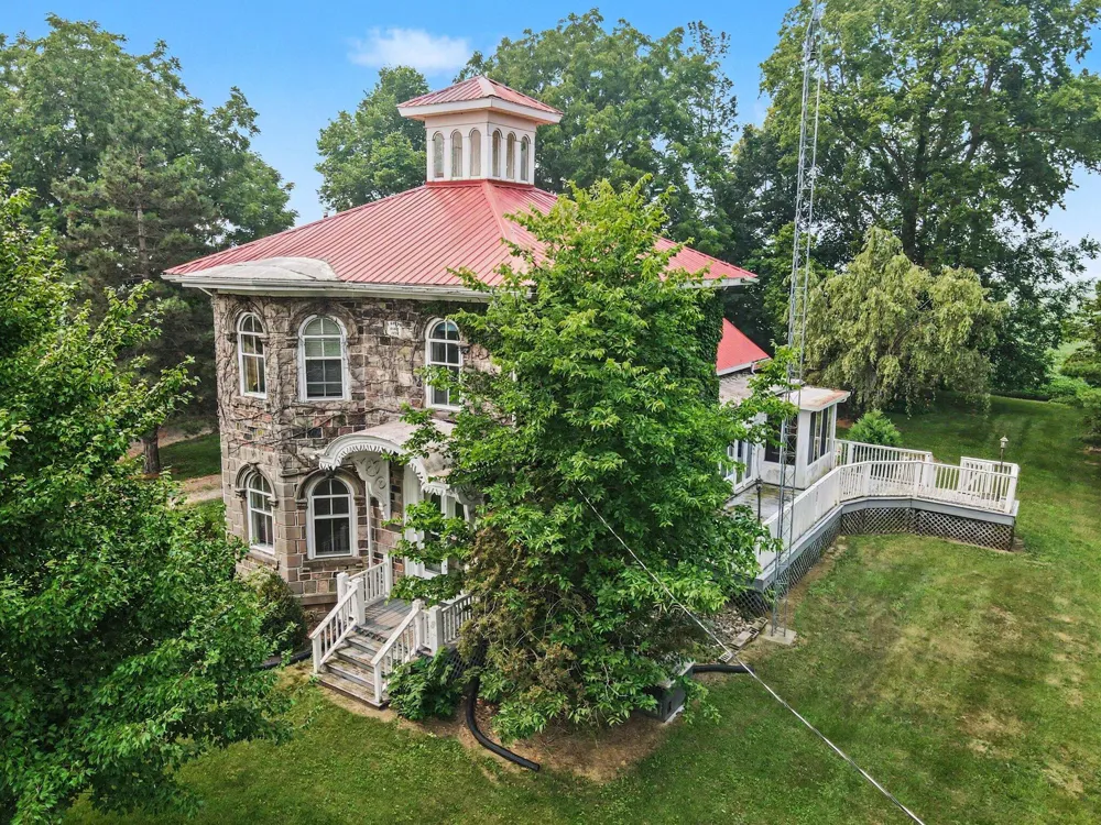 31465 W Colon Road Colon Township, MI 49040