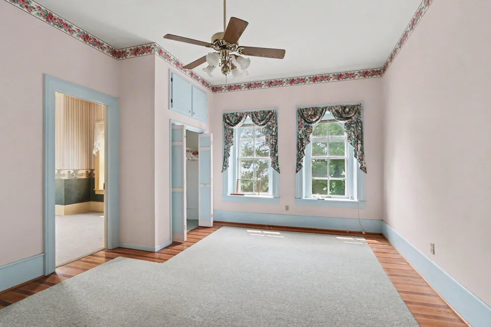 31465 W Colon Road Colon Township, MI 49040