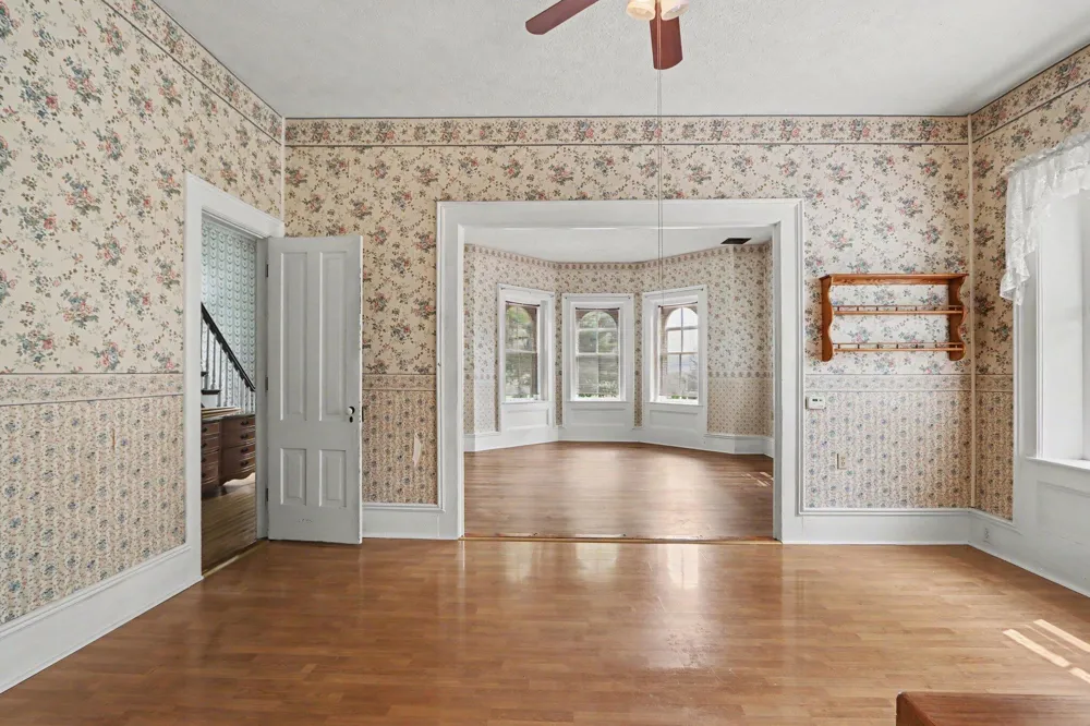 31465 W Colon Road Colon Township, MI 49040