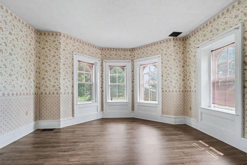 31465 W Colon Road Colon Township, MI 49040
