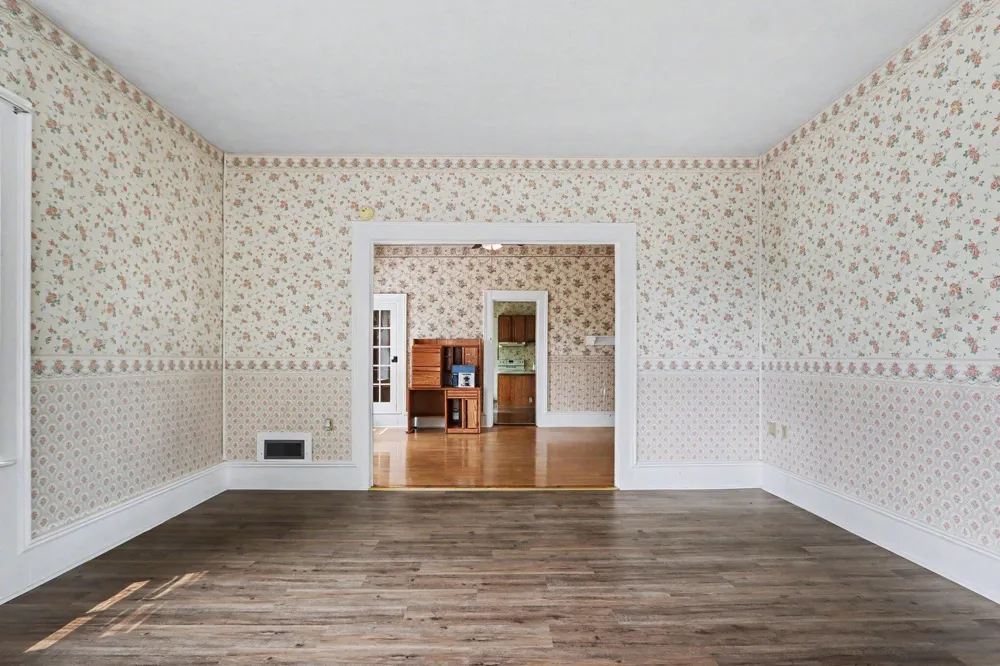 31465 W Colon Road Colon Township, MI 49040