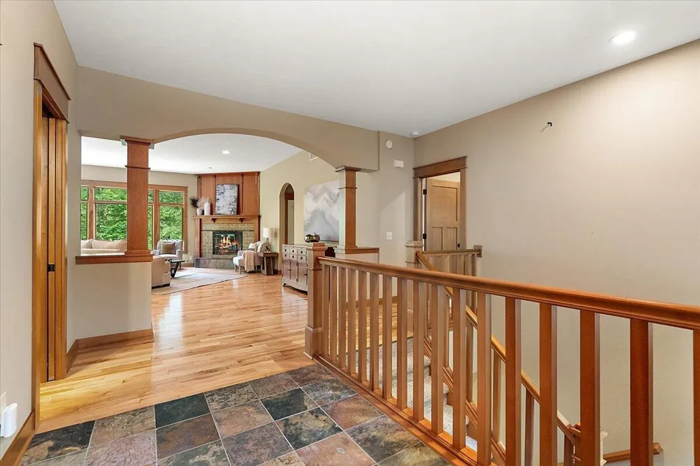 2066 Meek Drive NE Plainfield Charter Township, MI 49306