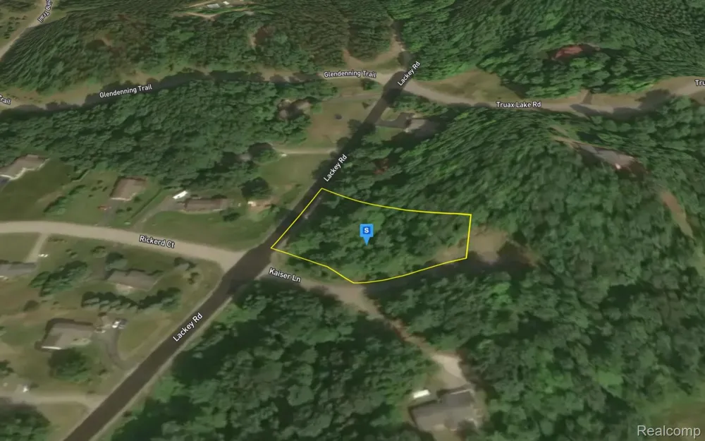 11374 Kaiser Lane Whitewater Township, MI 49690