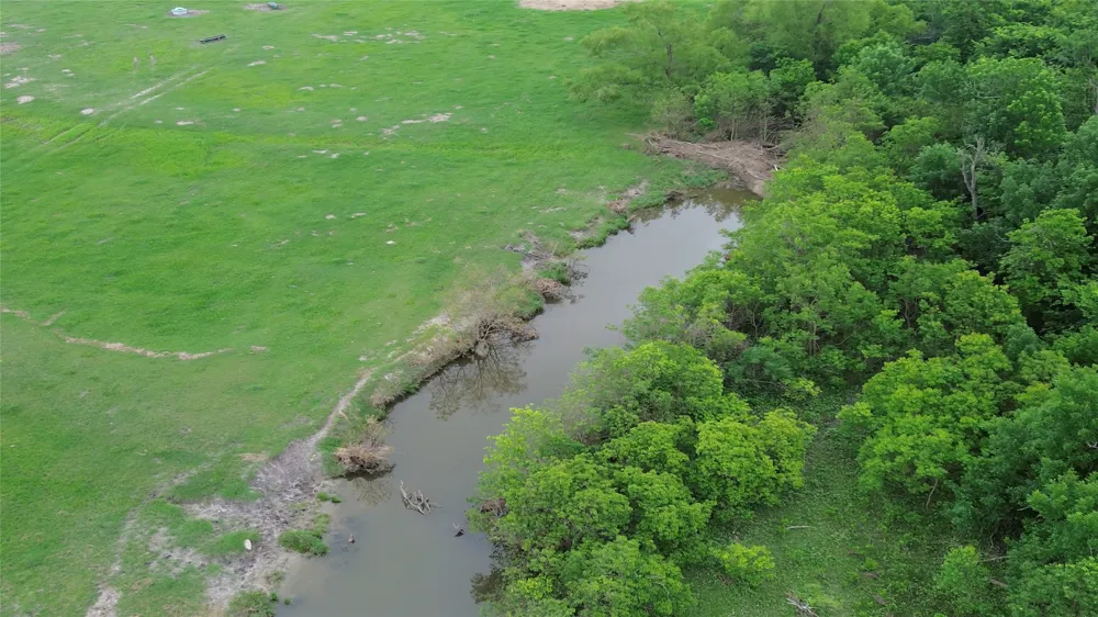 3501 County Road 409 Taylor, TX 76574