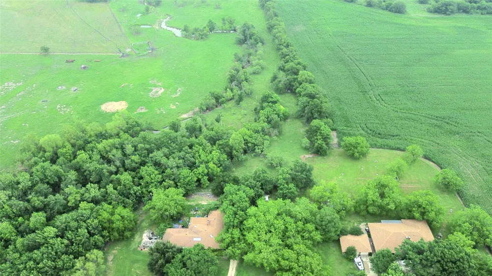 3501 County Road 409 Taylor, TX 76574