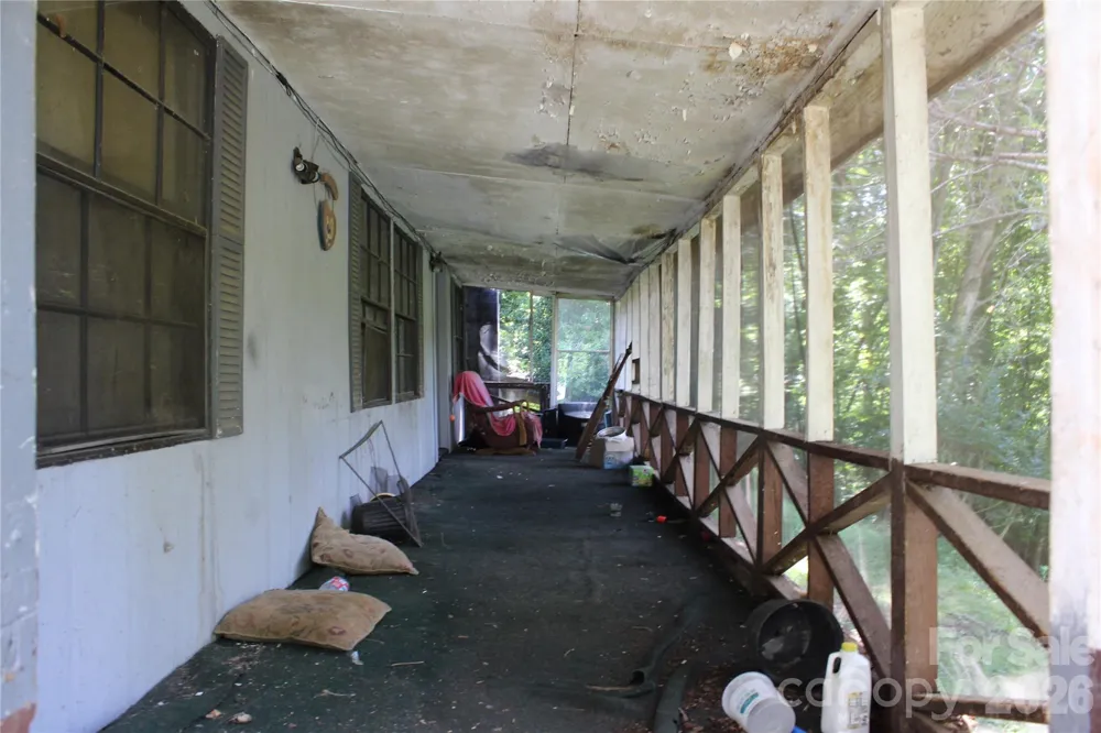 3041 Bills Creek Road Lake Lure, NC 28746
