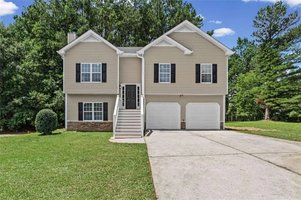 18 Farmington Drive Temple, GA 30179