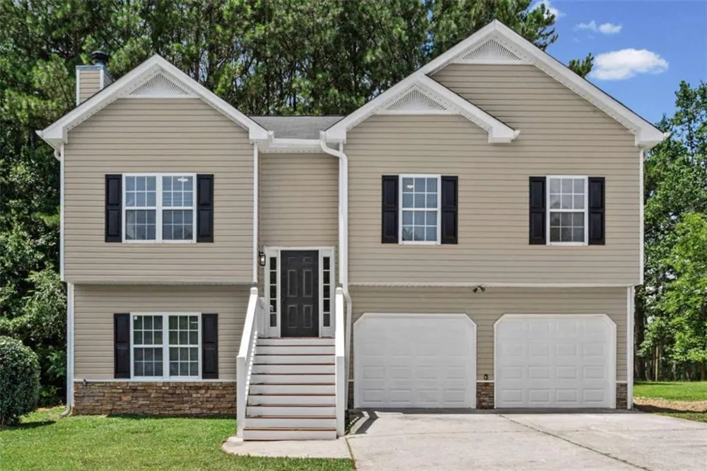 18 Farmington Drive Temple, GA 30179