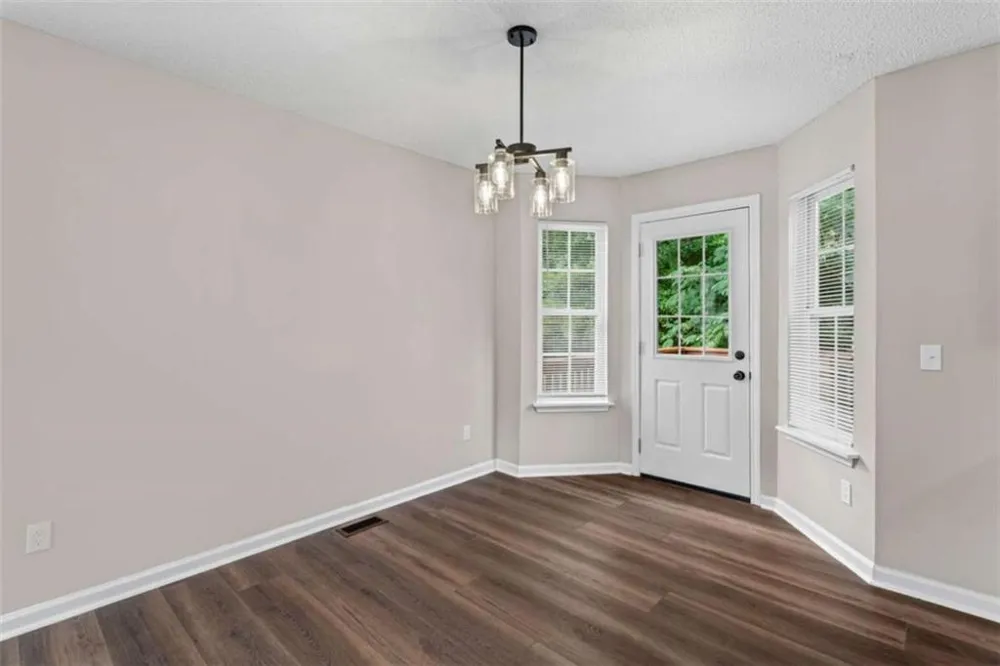 18 Farmington Drive Temple, GA 30179