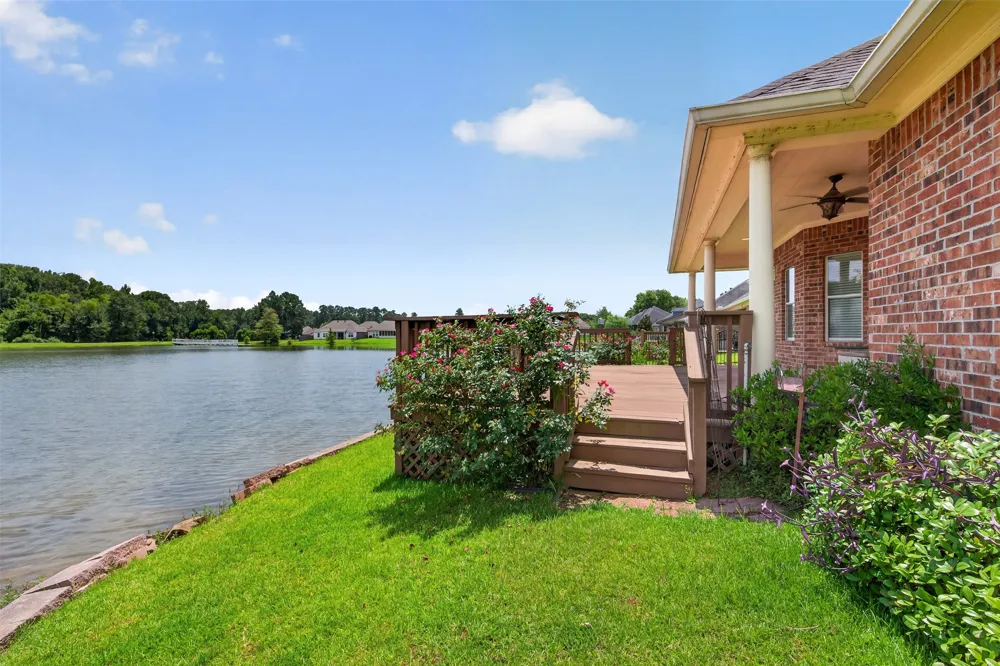 2140 Burgundy Ridge Drive Shreveport, LA 71118