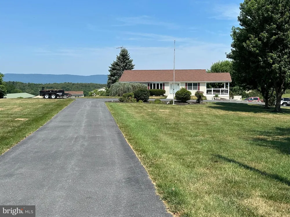 7246 SMITH ROAD Chambersburg, PA 17201