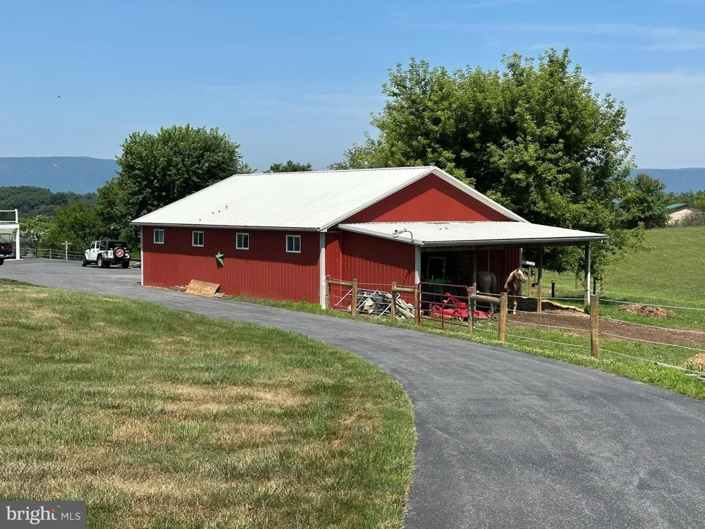 7246 SMITH ROAD Chambersburg, PA 17201