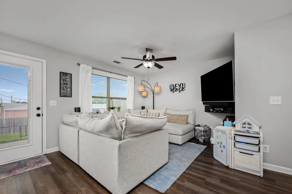 249 Signature Pl Lebanon, TN 37087