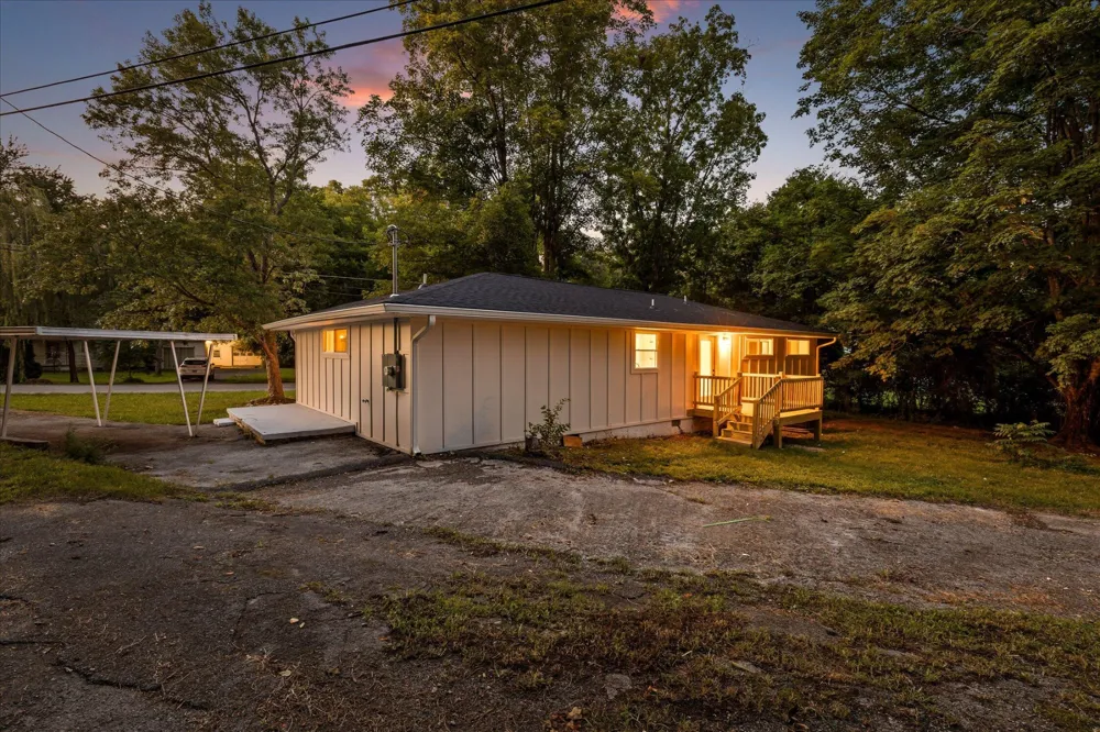 19 Shuler Lane Rossville, GA 30741