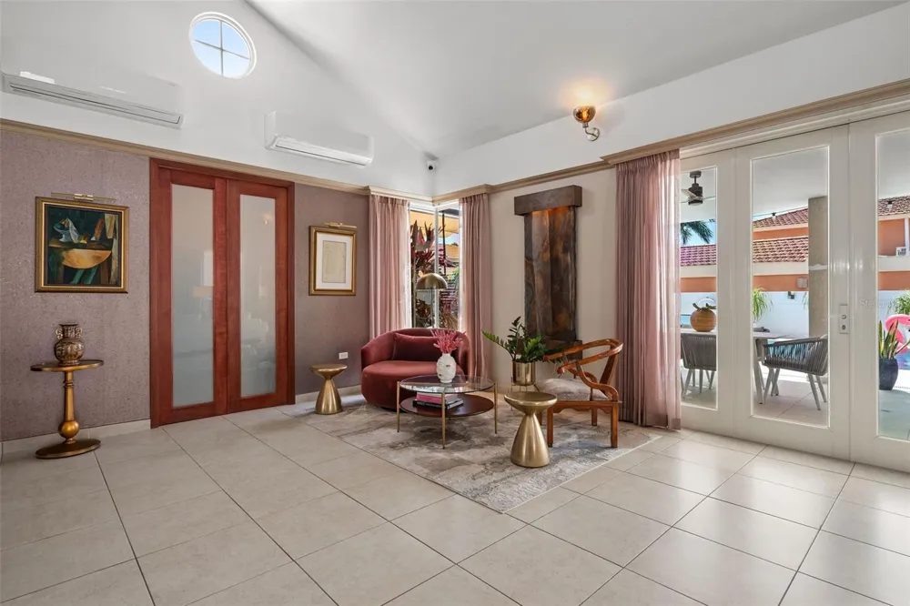377 CORREDOR DE LA ARBOLEDA Dorado, PR 00646
