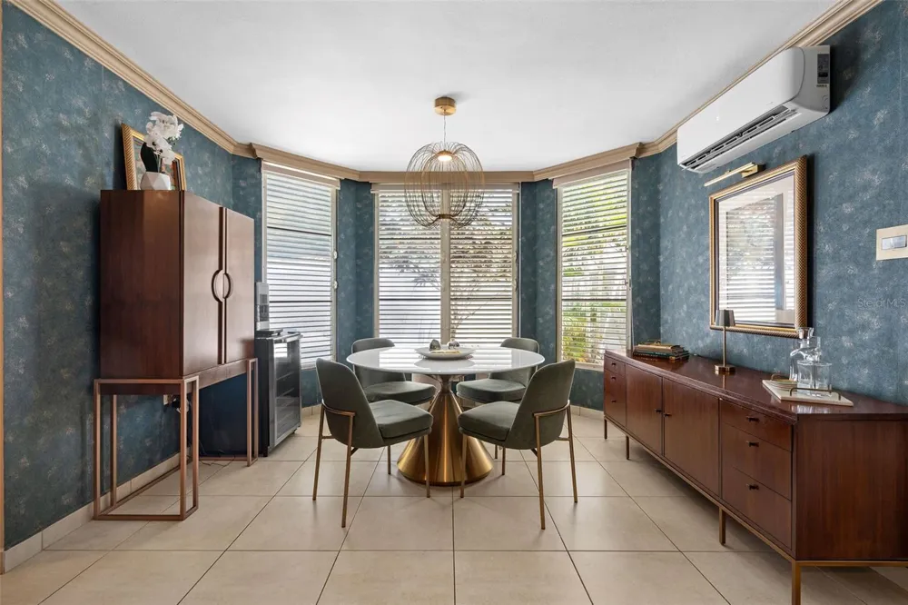 377 CORREDOR DE LA ARBOLEDA Dorado, PR 00646