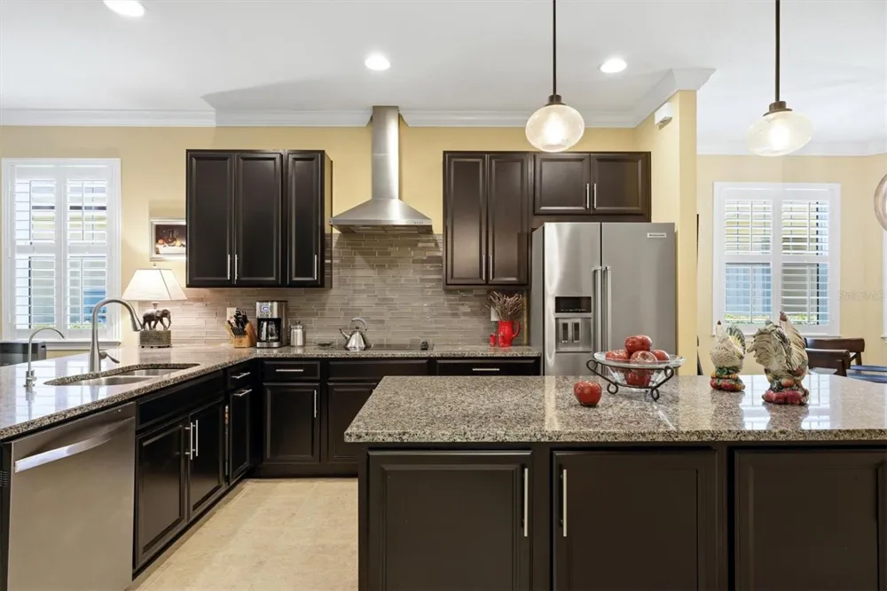 3681 DIVOT LANE Sarasota, FL 34232