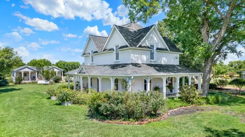 1425 Lone Star Road