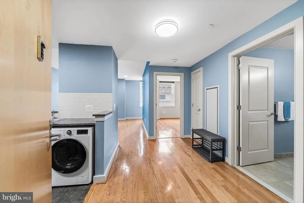 111 S 15TH STREET #2008 Philadelphia, PA 19102