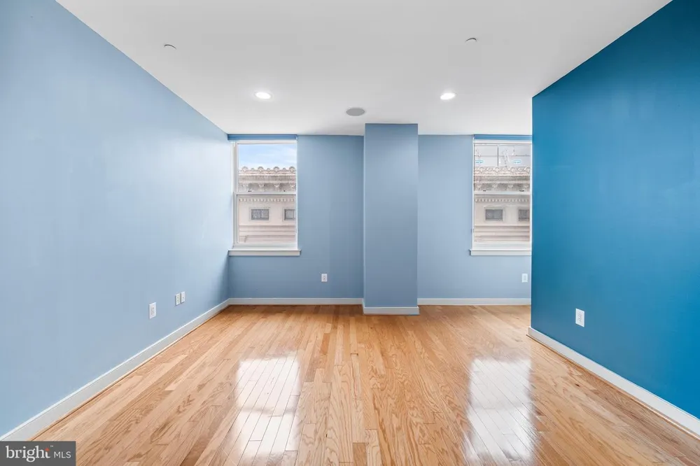 111 S 15TH STREET #2008 Philadelphia, PA 19102