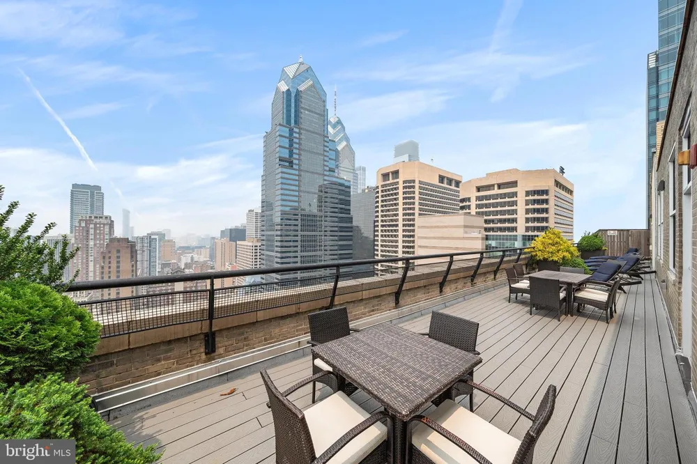 111 S 15TH STREET #2008 Philadelphia, PA 19102