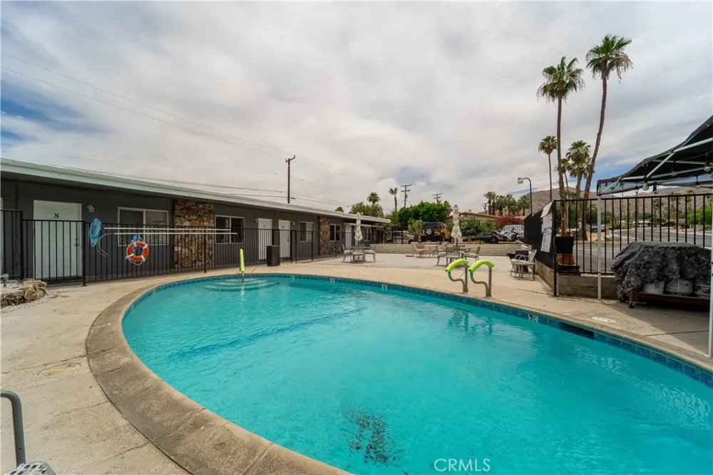 37250 Bankside Drive Cathedral City, CA 92234