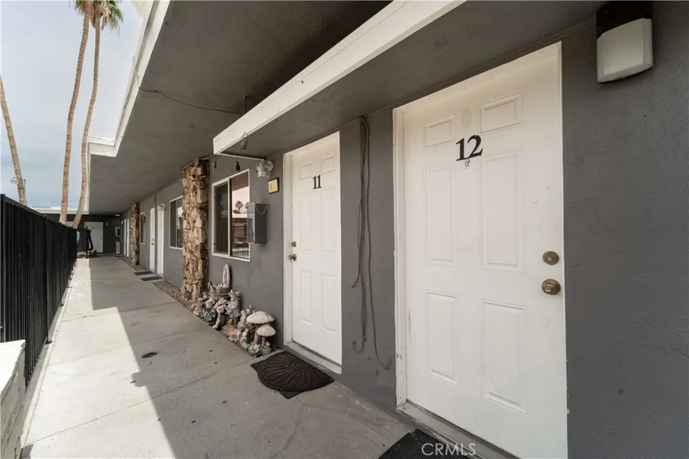 37250 Bankside Drive Cathedral City, CA 92234