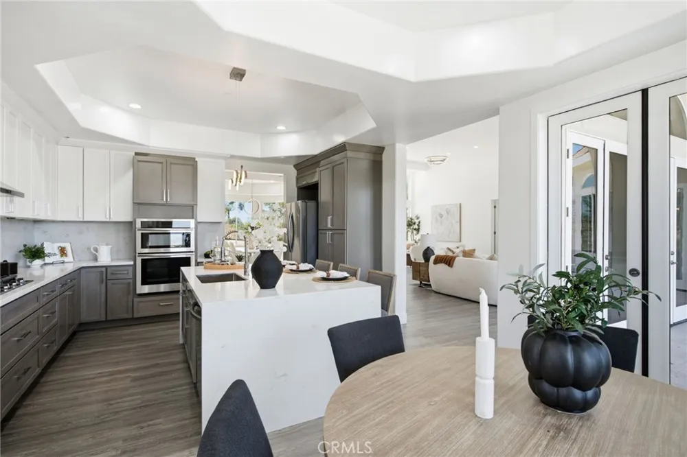 1094 Hillcrest View Lane Fallbrook, CA 92028
