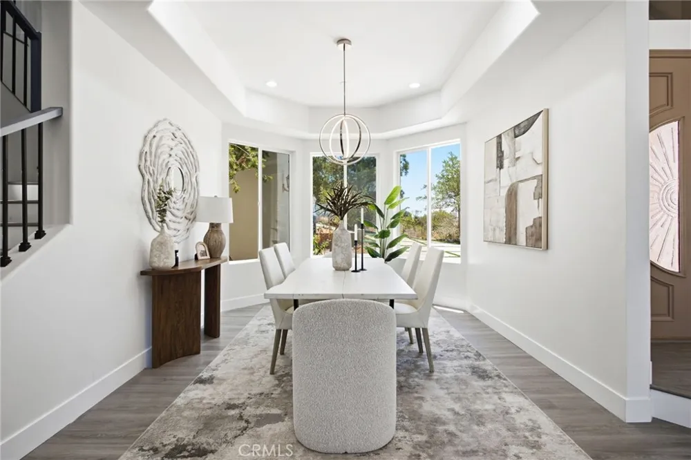 1094 Hillcrest View Lane Fallbrook, CA 92028