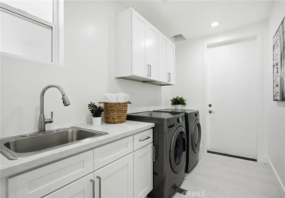 1094 Hillcrest View Lane Fallbrook, CA 92028