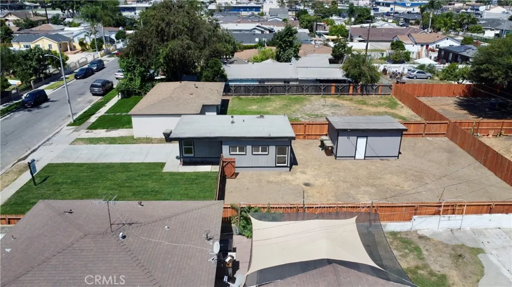 4953 E San Carlos Compton, CA 90221