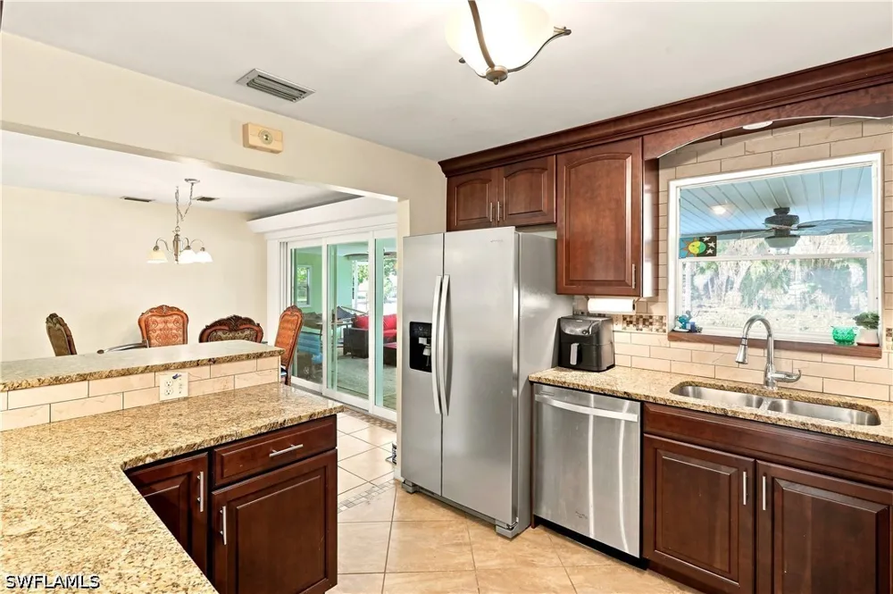 McGregor Boulevard Fort Myers, FL 33901