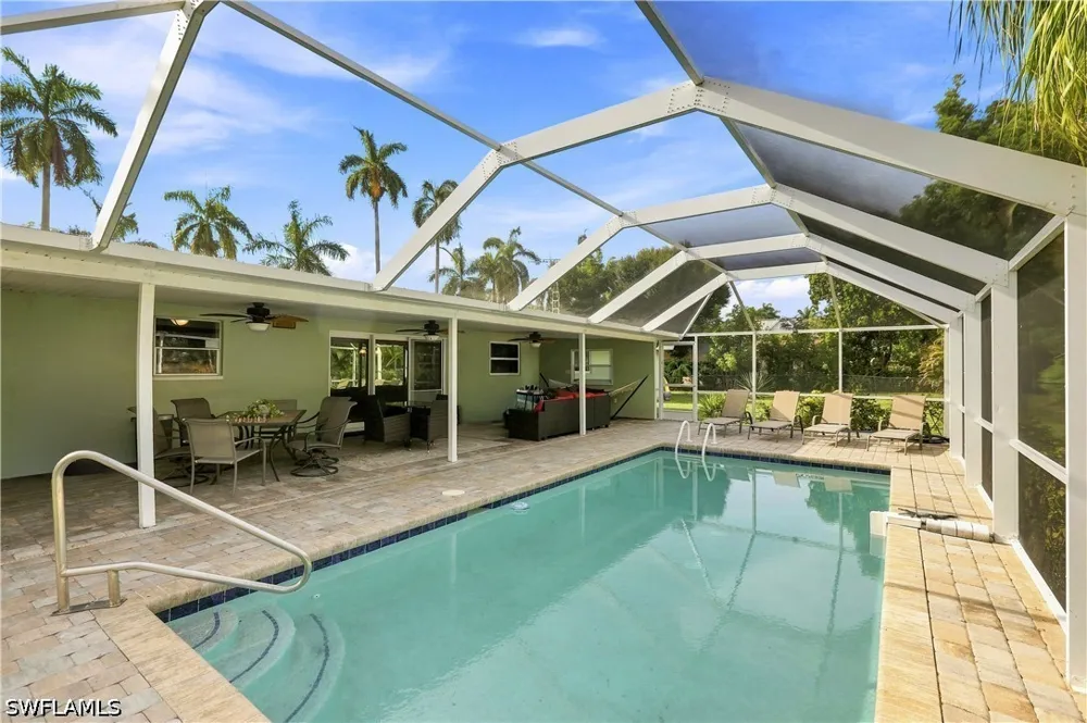 McGregor Boulevard Fort Myers, FL 33901