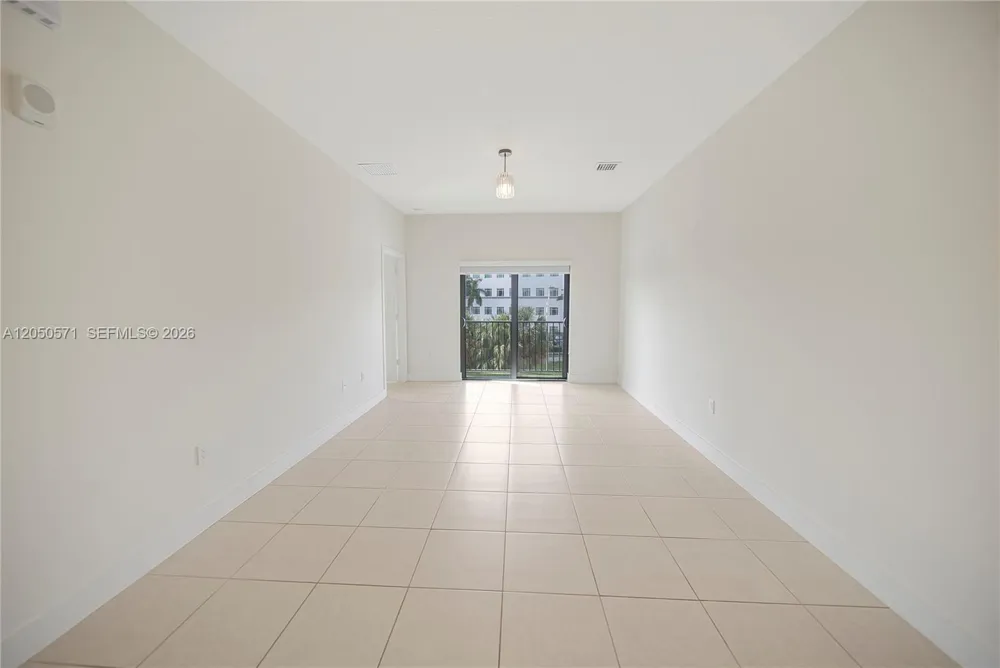 8265 NW 41st St #C-202 Doral, FL 33166