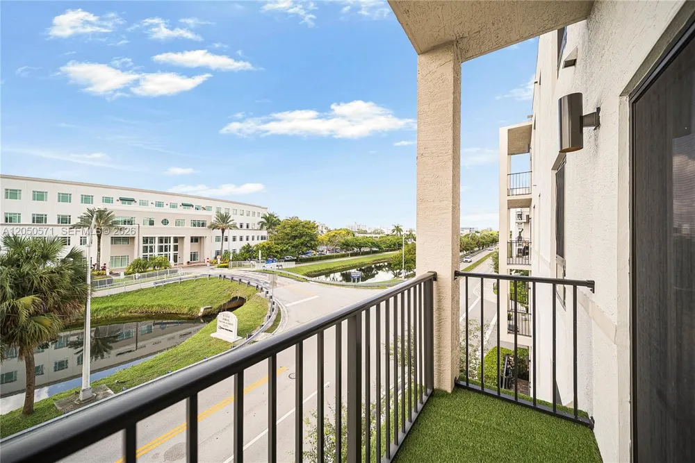 8265 NW 41st St #C-202 Doral, FL 33166