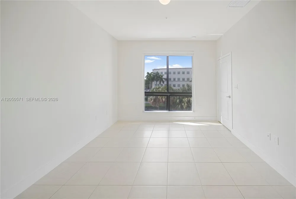 8265 NW 41st St #C-202 Doral, FL 33166