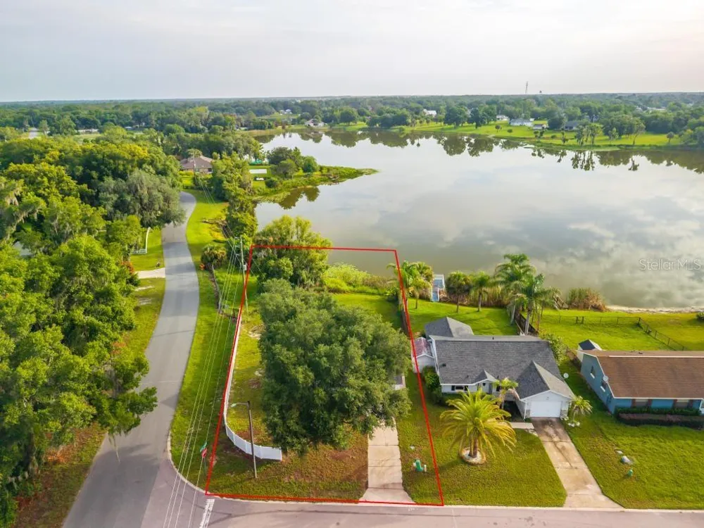 57 CAYMAN CIRCLE Umatilla, FL 32784