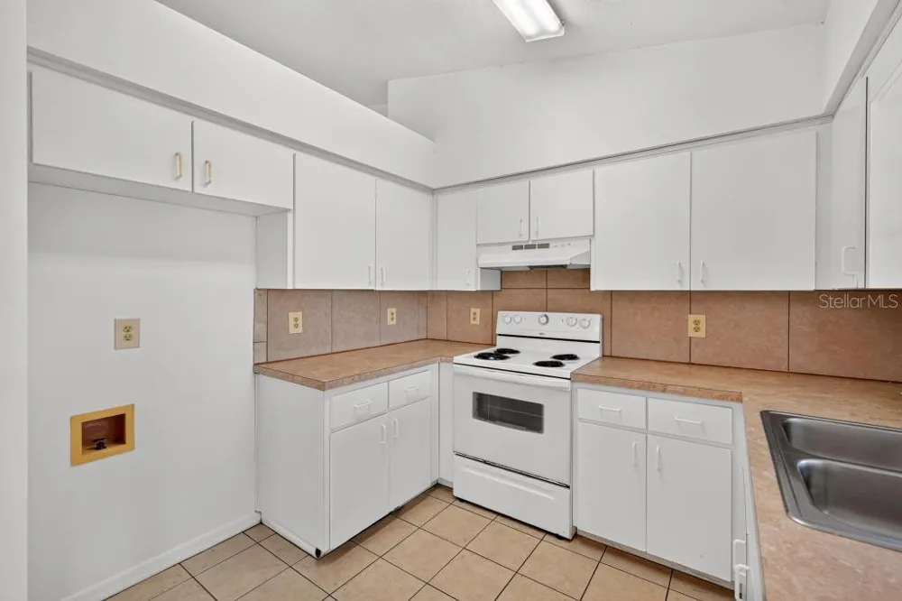 57 CAYMAN CIRCLE Umatilla, FL 32784