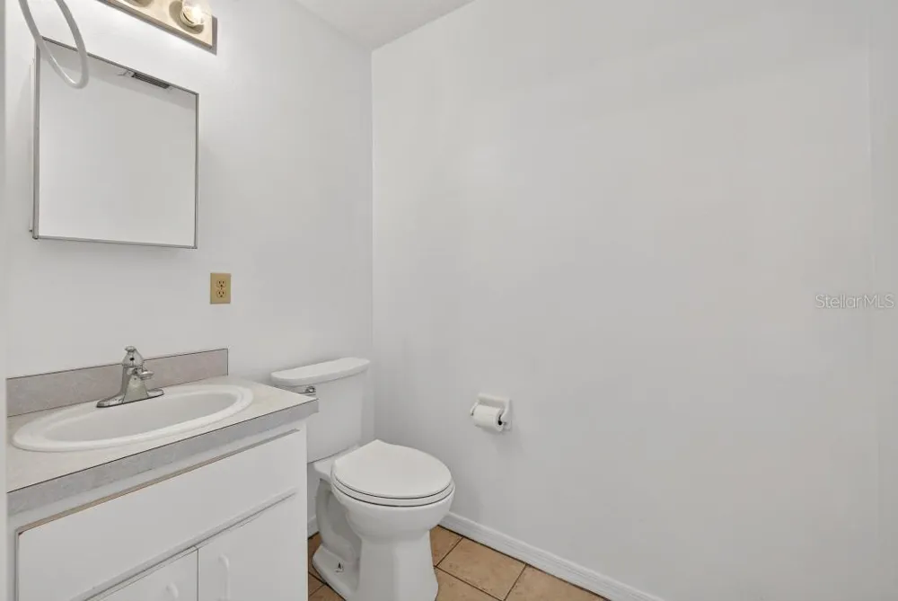 57 CAYMAN CIRCLE Umatilla, FL 32784