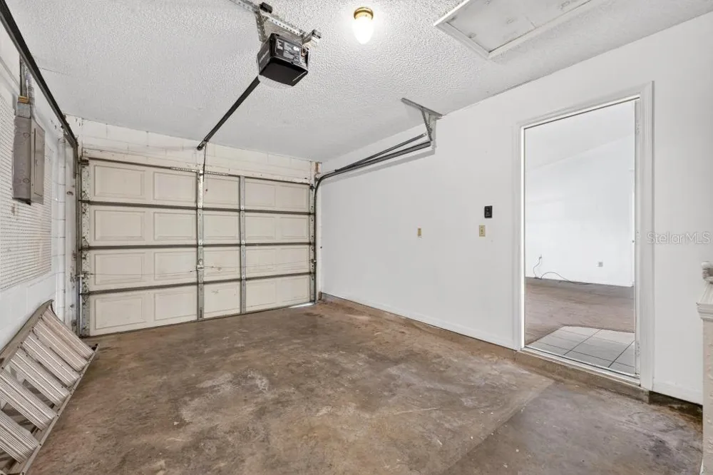 57 CAYMAN CIRCLE Umatilla, FL 32784
