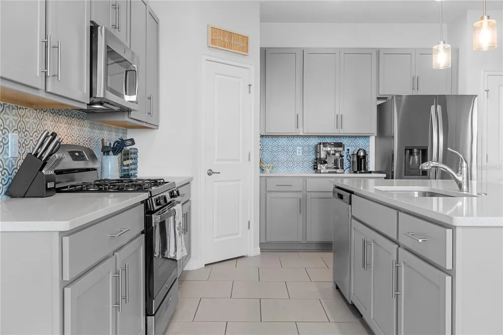 15951 MULRION BOULEVARD Punta Gorda, FL 33982