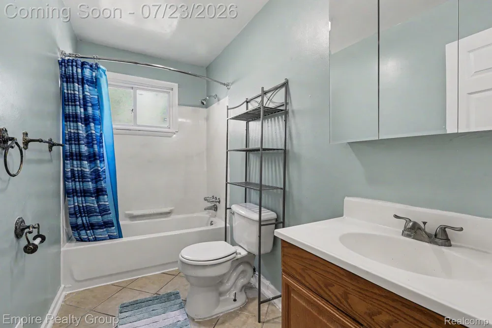 15819 Kerstyn Street Taylor City, MI 48180